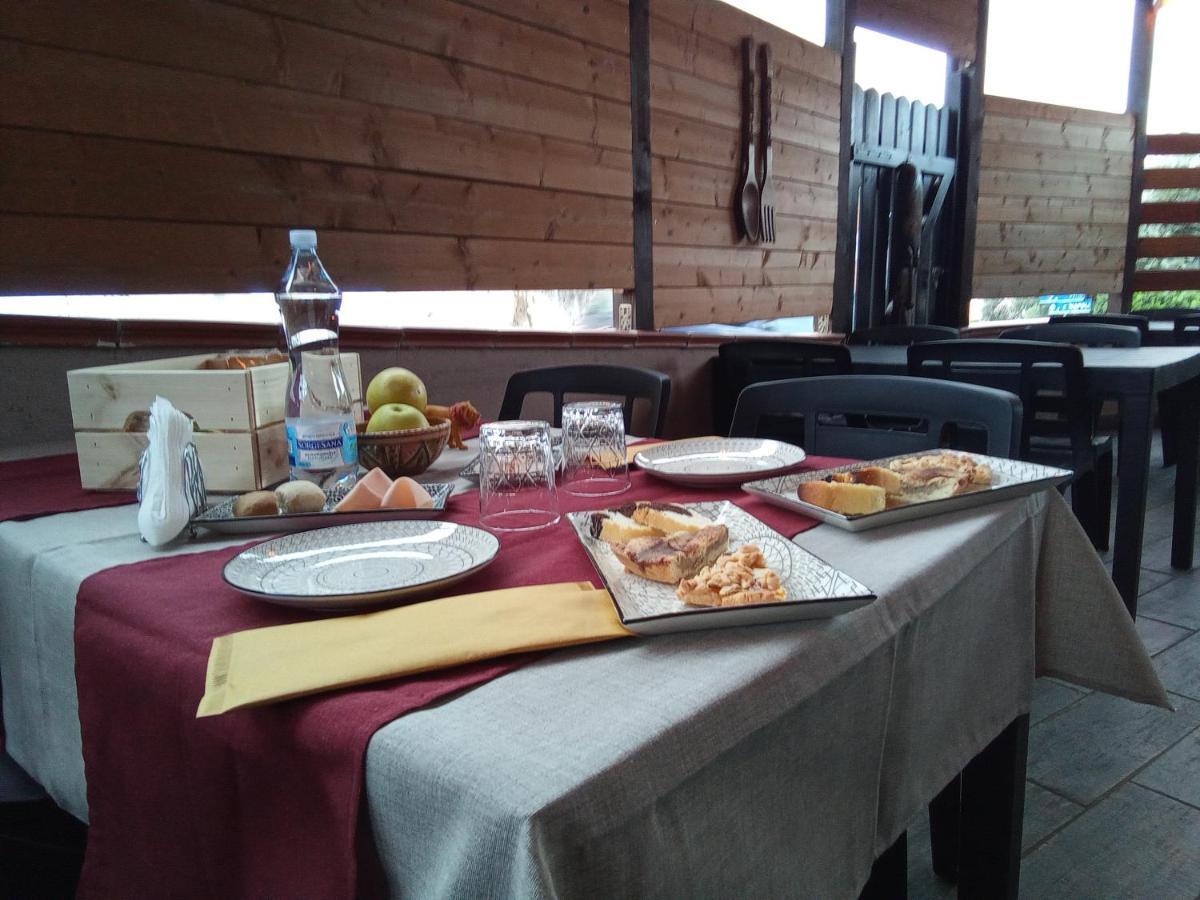 Big Mama Jungle Rooms Террачина Экстерьер фото