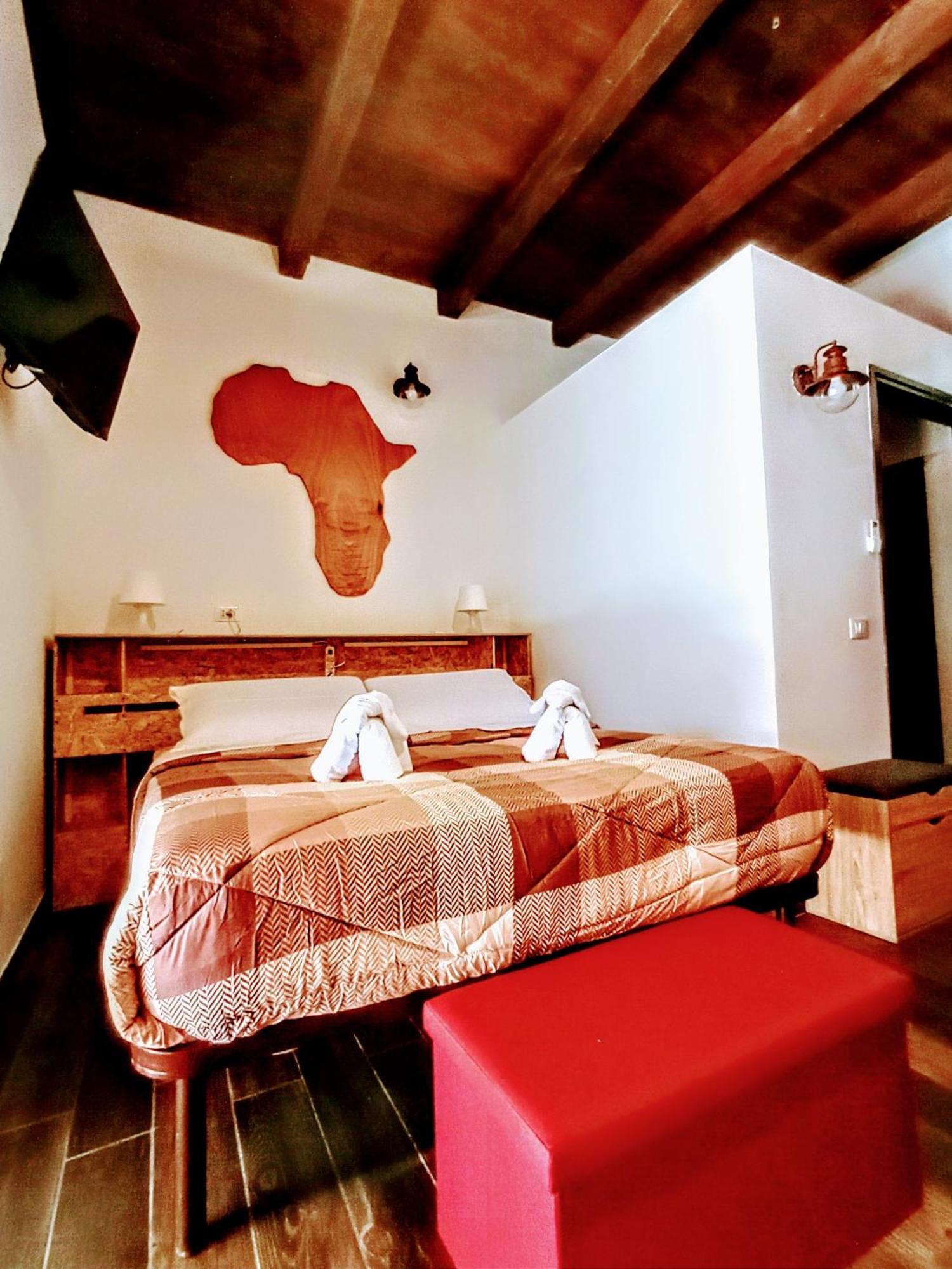 Big Mama Jungle Rooms Террачина Экстерьер фото