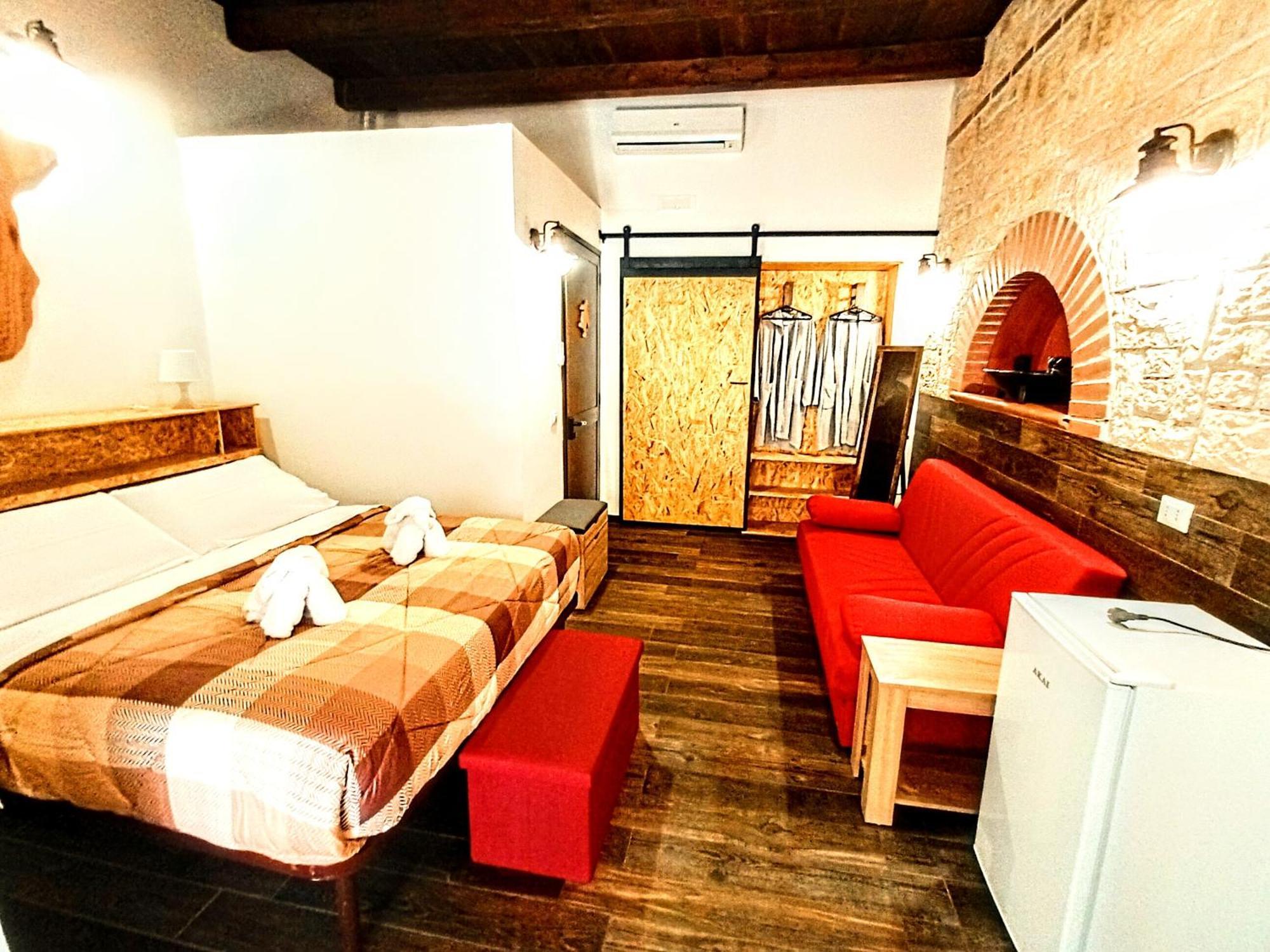Big Mama Jungle Rooms Террачина Экстерьер фото
